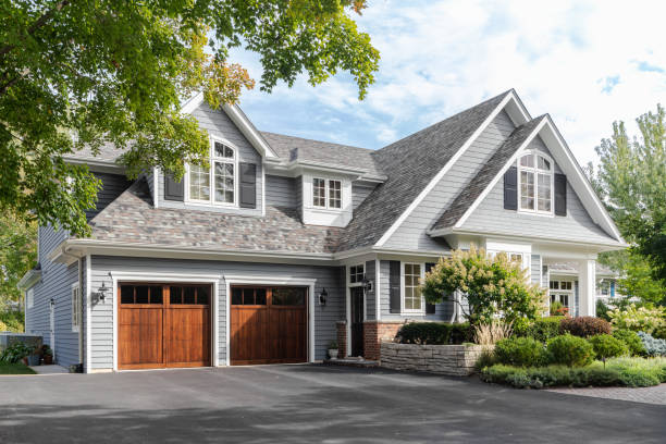 Best Roof Ventilation Installation  in Center Line, MI